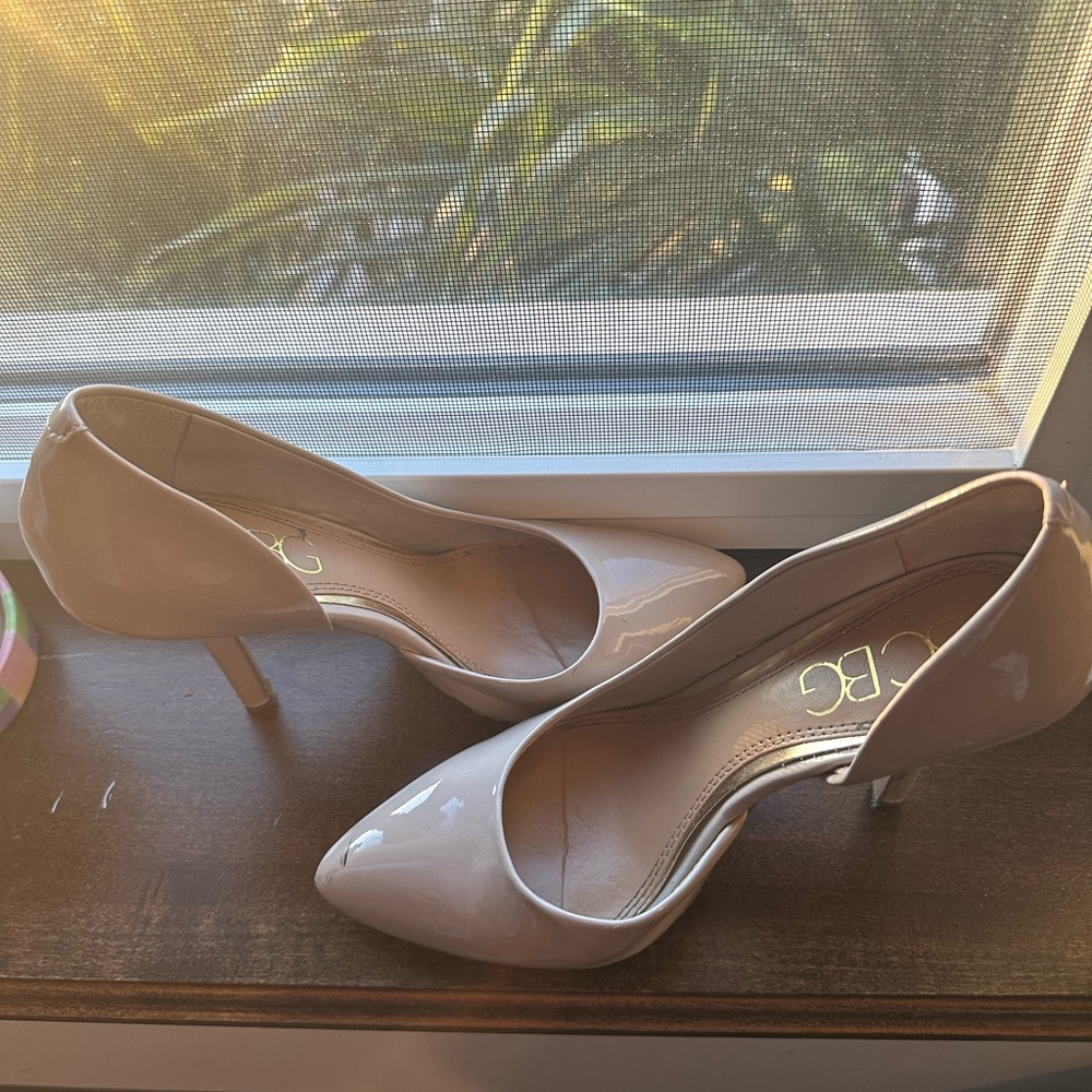 BCBG heels